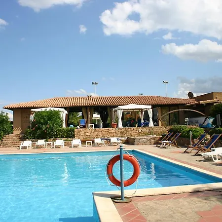 Aparthotel Residenze Sporting Trinita d'Agultu e Vignola