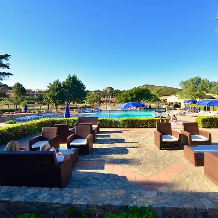 Residenze Sporting شقة فندقية *